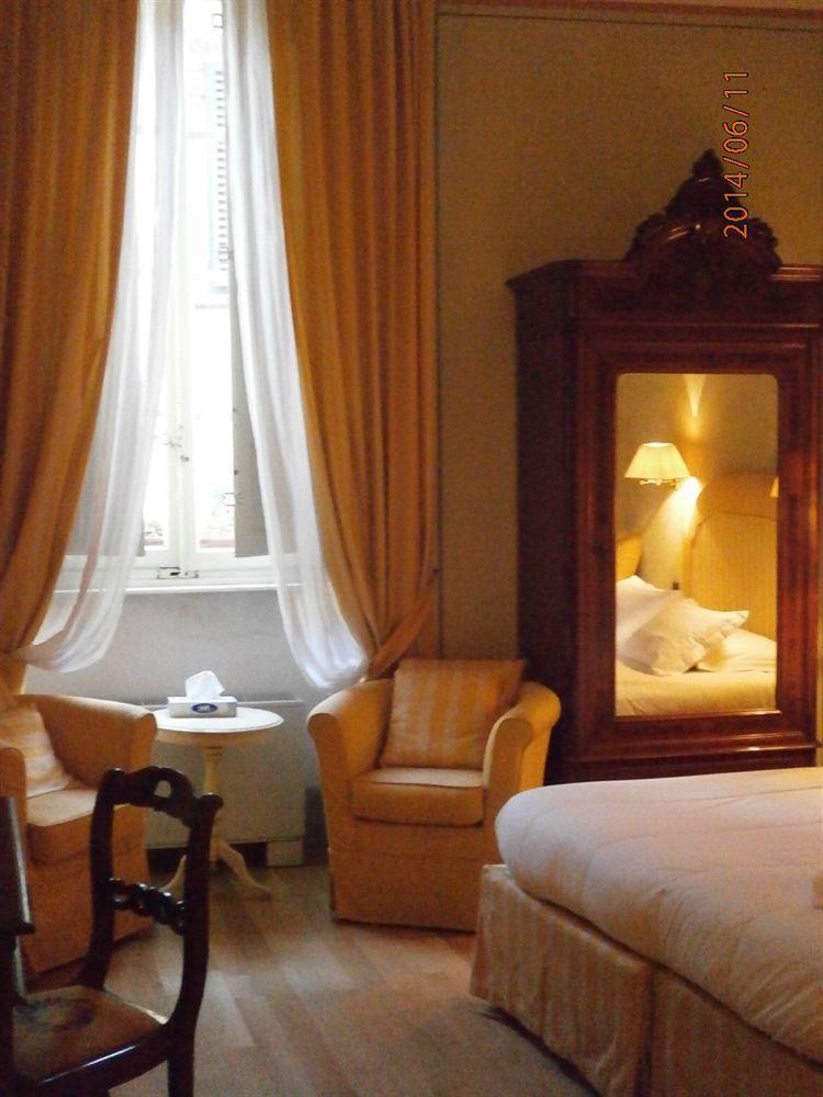 A Palazzo Busdraghi Residenza D'Epoca Bed & Breakfast Lucca Bagian luar foto